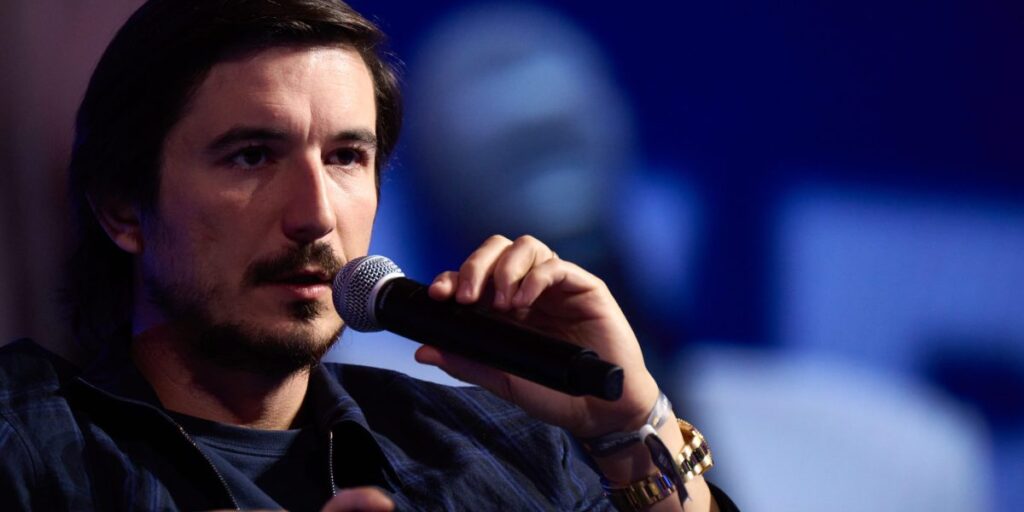 Robinhood plans to launch his own blockchain, offers “stock tokens” in the EU Gettyimages 2216803026 e1751292685631.jpg